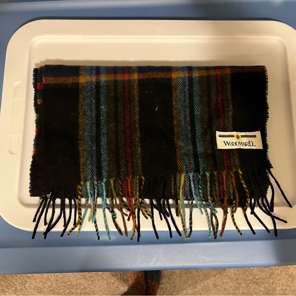 Woodward Plaid Wool Scarf